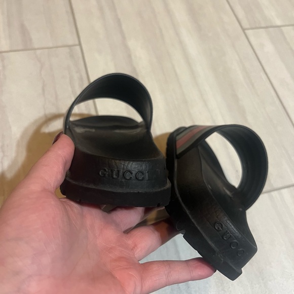 Gucci slides sandals